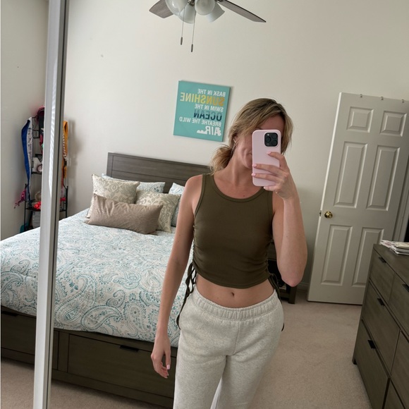 Shein Tank Top - Picture 4 of 5